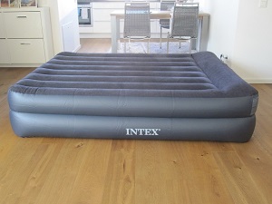 Intex Luftbett Pillow Rest Raised Queen Luftmatratze Gästebett 152 x 203 42 Bett 
